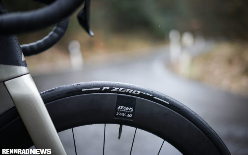 Neue Pirelli P Zero Race-Reifen – Ausprobiert!: Noch besser geworden?