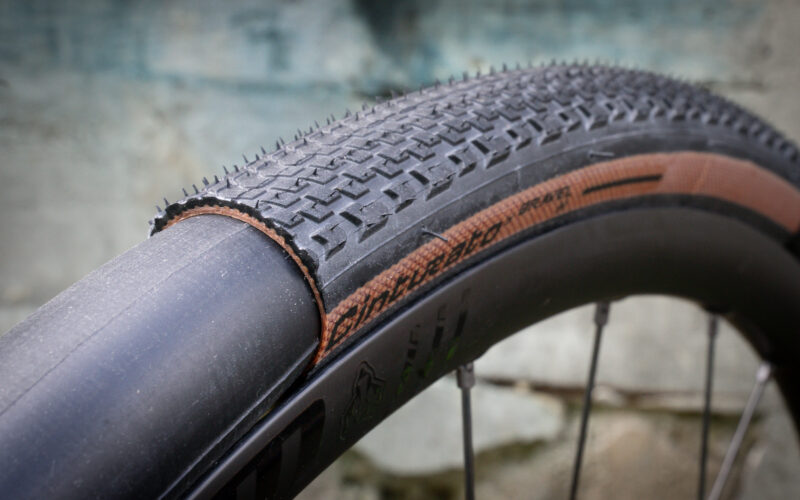 Pirelli Cinturato Gravel H Test: Leichtlauf Gravel Reifen mit hohem Schutz