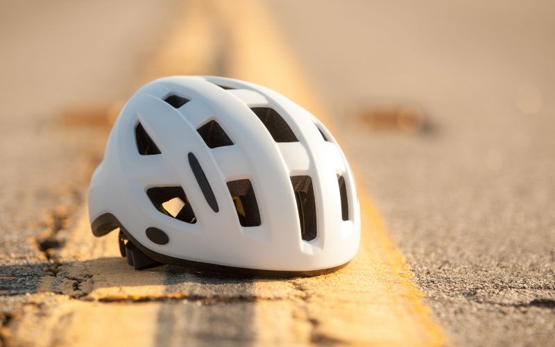 Neuer Giant Relay Rennrad-Helm: Preiswerter Schutz mit MIPS