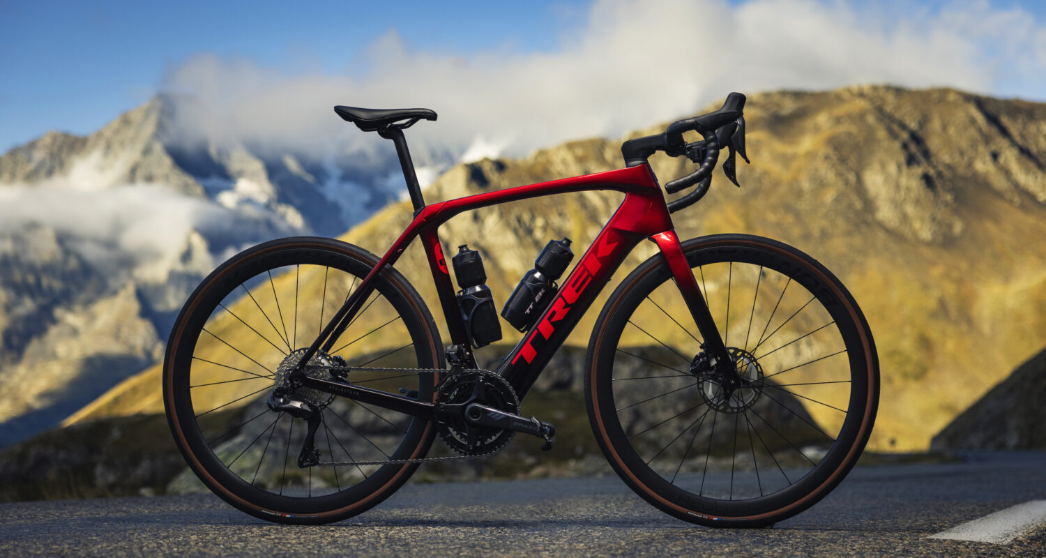 Trek domane best sale e bike 2019