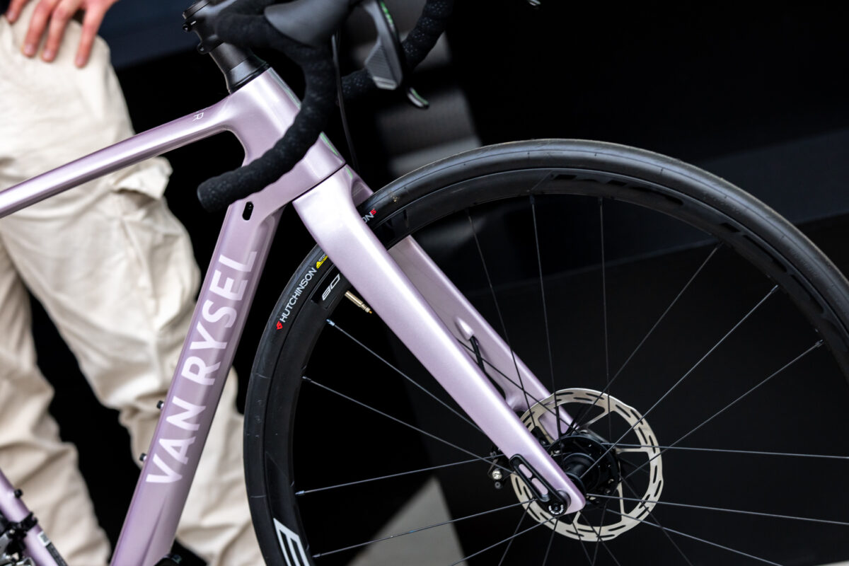 Neues Van Rysel NCR CF 2023: Decathlon bringt Carbon Allroad-Rennrad