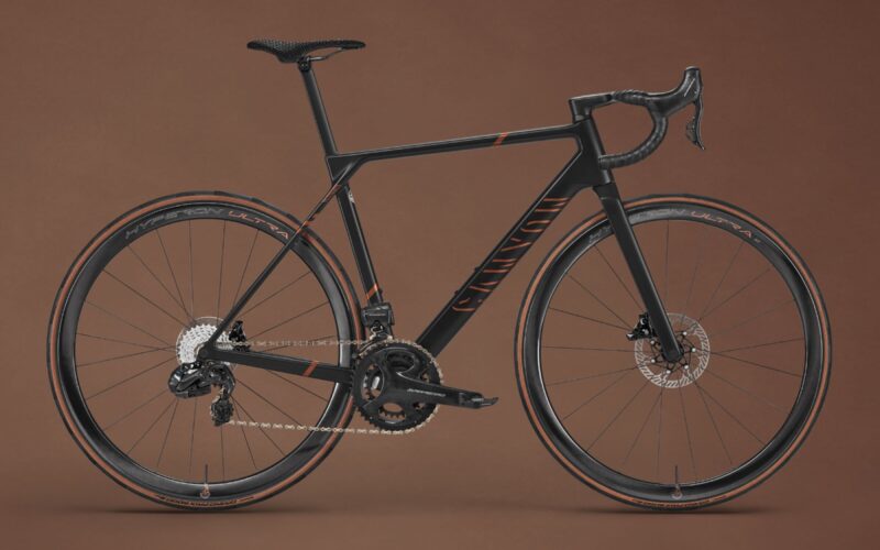 Neue Canyon X Campagnolo Collection: Ultimate und Aeroad mit Campa Wireless