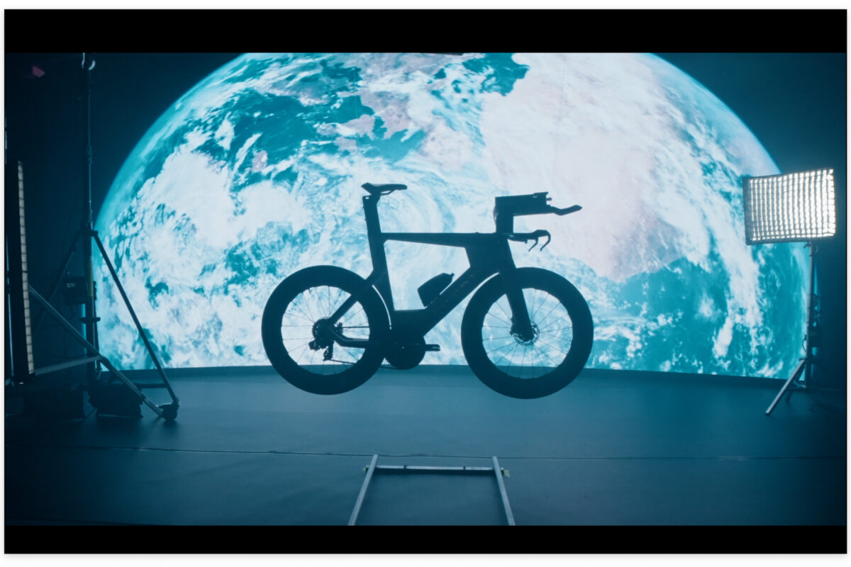 Canyon Speedmax CFR Moonshot Edition:  Triathlon-Bike für Frodeno im Raketen-Stil