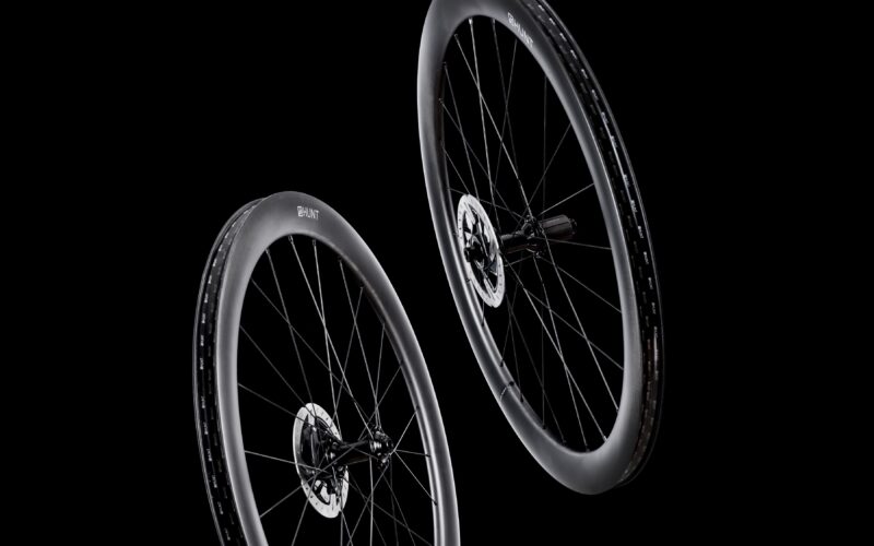Hunt Carbon Disc 30, 40, 50 Rennrad Laufradsätze: Sub 1.500 Gramm für unter 1.000 €