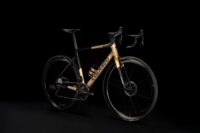 Colnago V4Rs Gioiello: Pogis Giro-Rennradmodell mit Gold-Lack