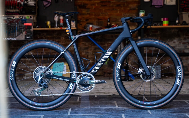 Gravel WM 2024 – Arbeitsgeräte: Canyon Grail CFR’s im CLLCTV-Lager