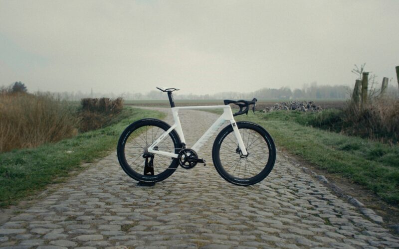 Canyon Aeroad CFR Tensor: Wie Van der Poel über das Pflaster